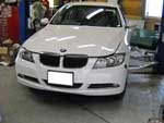 BMW E90 320i 2005 電動ステアリングロックの故障